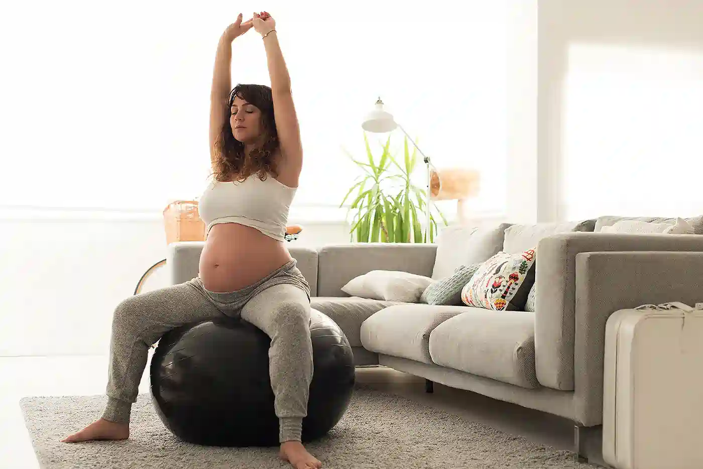 How to Support Your Core Safely During Pregnancy Bridgnorth
